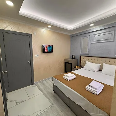 Grand Kybele Otel *