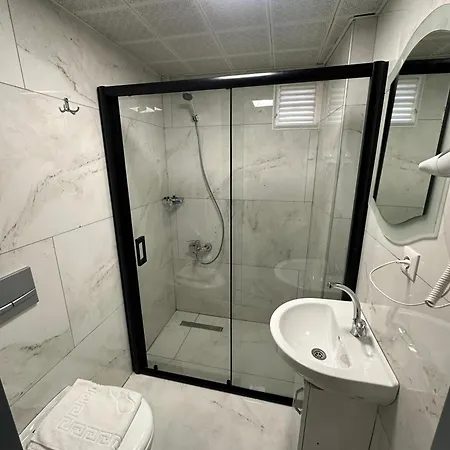Grand Kybele Otel *
